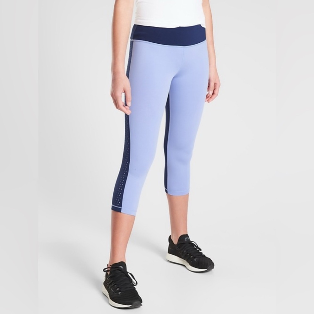 Athleta Girl Size Large 12 Leggings with Stretchy Fabric and Cropped Length